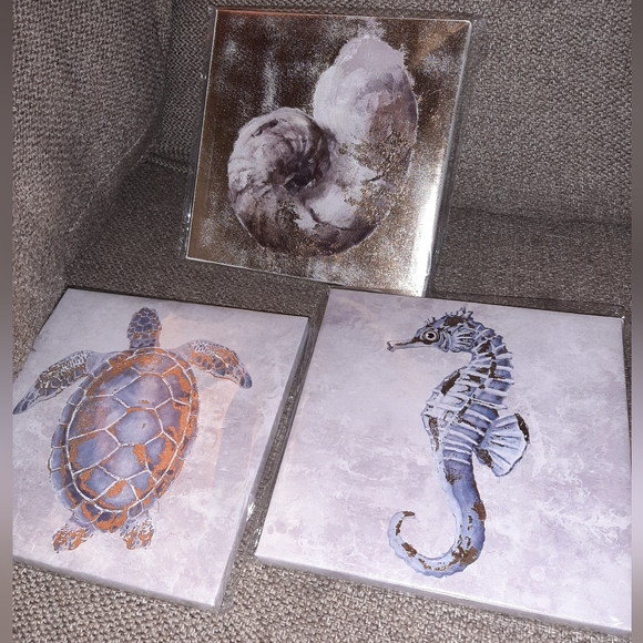 💲3 Canvas Prints with some Gold Foil 8" x 8" Sea Creatures - Picture 1 of 8